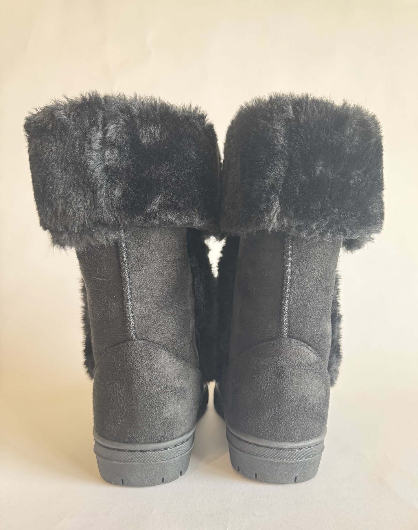 Style Co Witty Cold-Weather Boots Black 7M (store-stock - LIKE NEW)